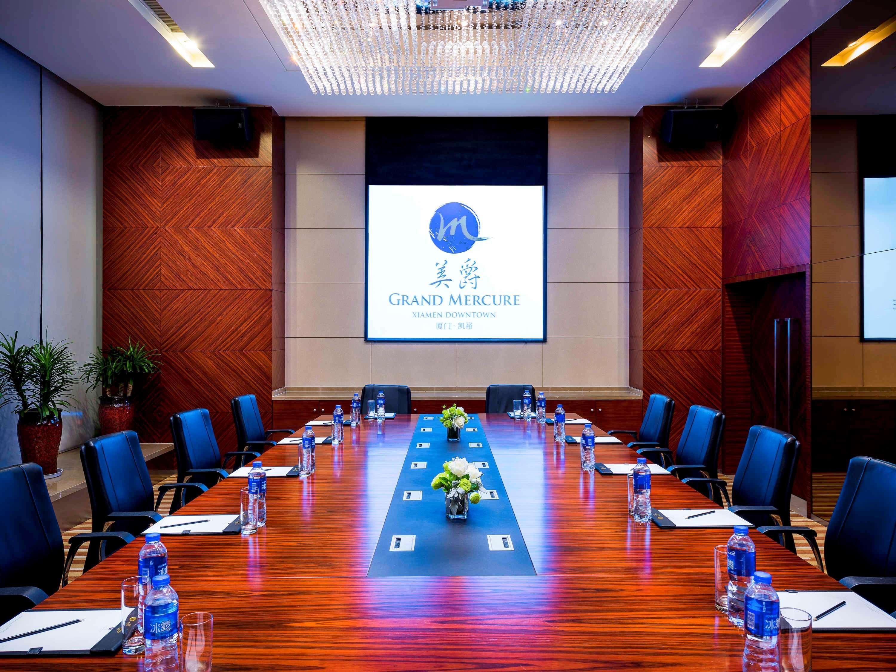 Grand Mercure Xiamen Downtown-Free Welcome Fruit & Metro Station Bagian luar foto